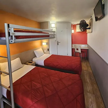 Hotell Premiere Classe Ouest *
