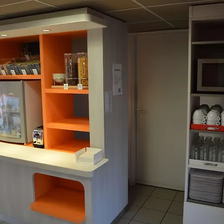 Szálloda Premiere Classe Ouest