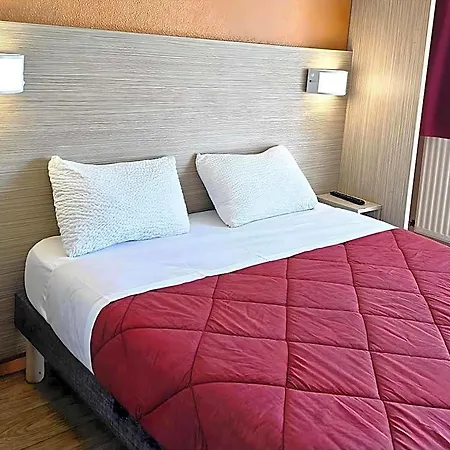 Premiere Classe Ouest Hotel
