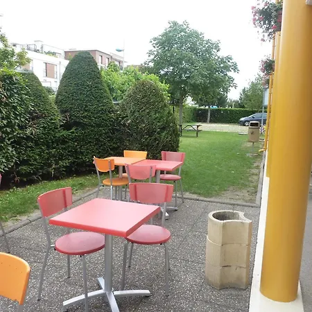 Premiere Classe Ouest Hotell