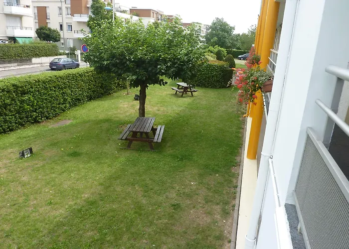 ホテル プルミエール クラッス ウエ ストラスブール