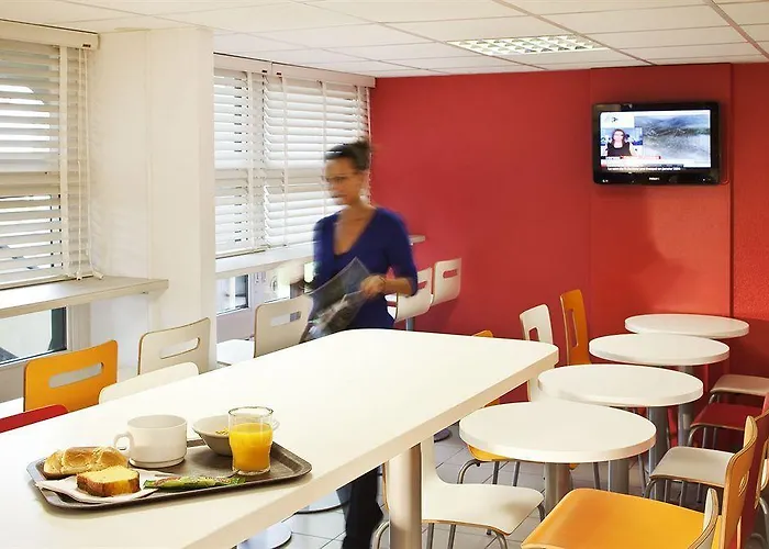 プルミエール クラッス ウエ ホテル *